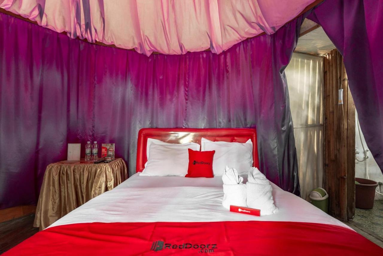 Reddoorz @ Apache Camp Hotel Batu  Bagian luar foto